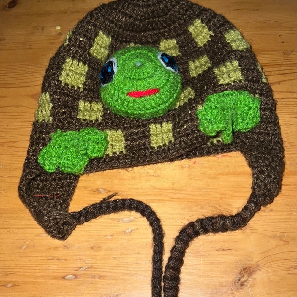 Croquet Kid’s Size Turtle Hat Braided Sides